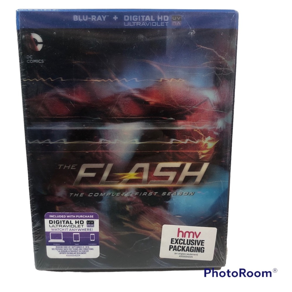 The Flash: Season 1 (With Exclusive Limited Edition Lenticular Cover)Blu-Ray new